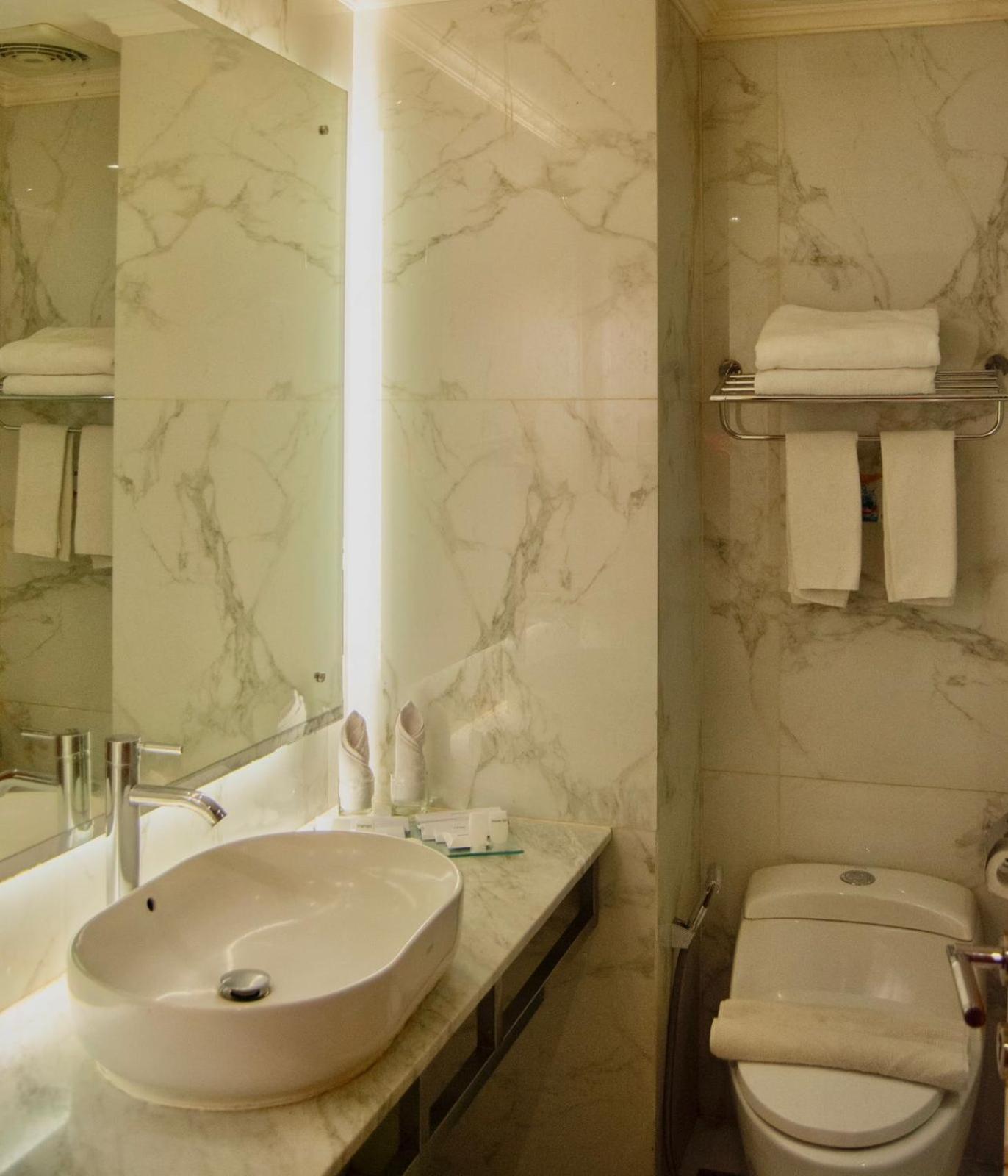 Royal Asnof Hotel Пеканбару Экстерьер фото